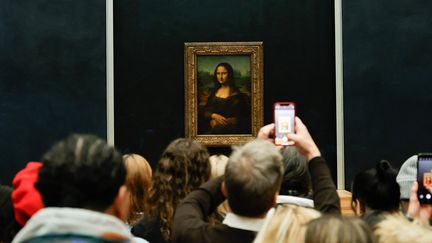 Mona Lisa, aka The Mona Lisa, attracts large crowds to the Louvre.  (TERESA SUAREZ / MAXPPP)