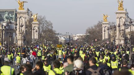 Les "gilets jaunes" manifestent à Paris lors du 14e samedi de mobilisation, le 16 février 2019. (MAXPPP)