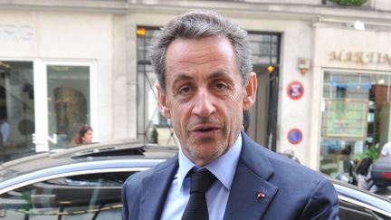 Nicolas Sarkozy arrive &agrave; l'h&ocirc;tel Bristol, &agrave; Paris, le 9 septembre 2014. (ANTOINE CAU / SIPA)