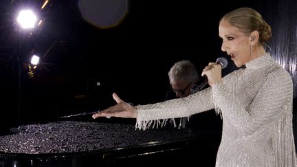 Sängerin Céline Dion bei der Eröffnungszeremonie der Olympischen Spiele in Paris am 26. Juli 2024. (POOL/OLYMPISCHER RUNDFUNK)