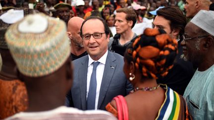 Le président de la République, François Hollande, le 13 mai 2016 à Bangui (Centrafrique). (STEPHANE DE SAKUTIN / AFP)