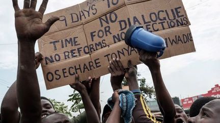 Manifestation dans la ville de Kisumu, le 16 octobre, pour demander une nouvelle Commission électorale ( Yasuyoshi Chiba / AFP)