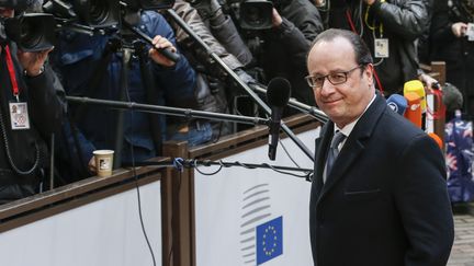 François Hollande lors de son arrivée au sommet européen de Bruxelles (Belgique), vendredi 19 février 2016. (THIERRY ROGE / BELGA MAG / AFP)