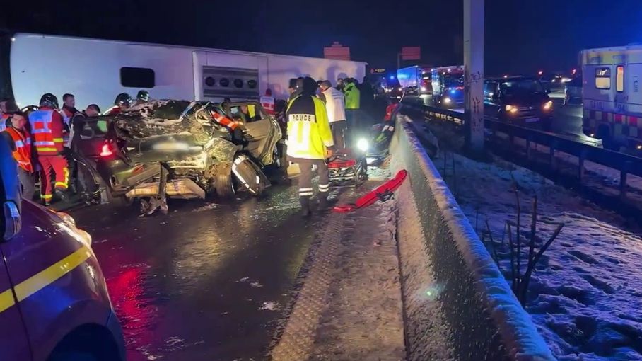 Tempête Caetano : accident d'un car en Val-de-Marne, cinq personnes en urgence absolue