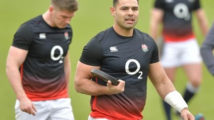 Ben Te'o aux entraînements avec l'équipe d'Angleterre  (OLLY GREENWOOD / AFP)