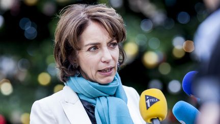 La ministre de la Sant&eacute;, Marisol Touraine, &agrave; la sortie du Conseil des ministres &agrave; l'Elys&eacute;e, &agrave; Paris, le 22 d&eacute;cembre 2014. (AURÉLIEN MORISSARD / CITIZENSIDE / AFP)