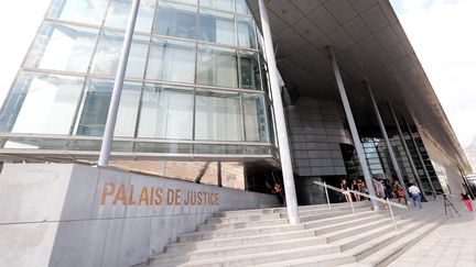 Le palais de Justice de Grenoble (Isère), le 21 septembre 2018. (MAXPPP)