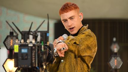 Olly Alexander se produit au Virgin Media British Academy Television Awards 2021 au Television Centre, le 6 juin 2021 à Londres, Angleterre. (DAVID M. BENETT / GETTY IMAGES)