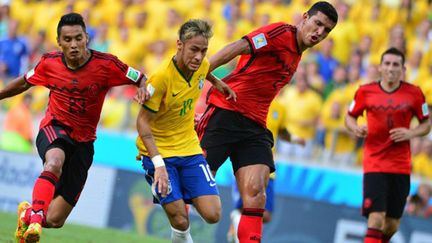 Neymar a trop souvent été esseulé sur le front de l'attaque du Brésil. (YURI CORTEZ / AFP)