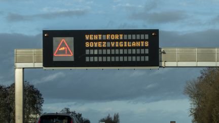 Deux passants ont été gravement blessés par la chute d'un mur près d'Amiens: (MAGALI COHEN / HANS LUCAS)