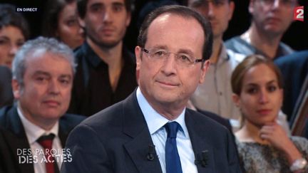 Fran&ccedil;ois Hollande &agrave; Des paroles et des actes, le jeudi 26 janvier 2012. (FRANCE 2 / AFP)