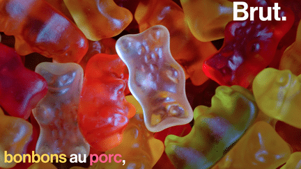 Bonbons au porc, sodas aux insectes, yaourts au boeuf… Vous ignorez parfois ce qui compose vos aliments. L’ONG Foodwatch dénonce le manque d'informations données par les industriels et lance une pétition pour réclamer plus de transparence.