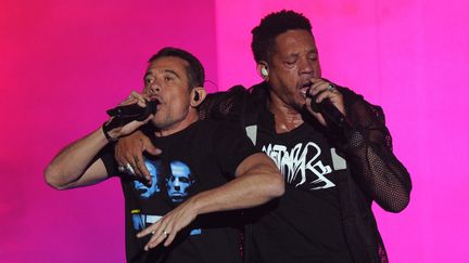 Kool Shen et JoeyStarr de Suprême NTM sur scène aux Francofolies de La Rochelle (France) le 12 juillet 2018. (XAVIER LEOTY / AFP)