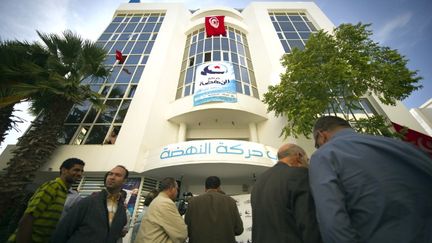 Le si&egrave;ge du parti tunisien Ennahda, &agrave; Tunis, le 24 octobre 2011. (LIONEL BONAVENTURE/AFP) (Le si&egrave;ge du parti tunisien Ennahda, &agrave; Tunis, le 24 octobre 2011. (LIONEL BONAVENTURE/AFP))