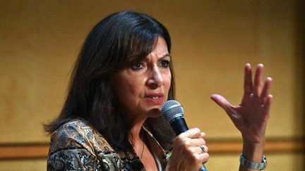 Anne Hidalgo s'exprime à Montpellier (Hérault) le 7 septembre 2021. (PASCAL GUYOT / AFP)