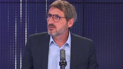 Matthieu Orphelin, député écologiste du Maine-et-Loire, invité de franceinfo le 18 août 2021.
 (FRANCEINFO / RADIO FRANCE)