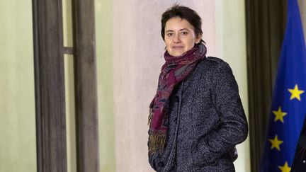 La porte-parole de Lutte Ouvri&egrave;re,&nbsp;Nathalie Arthaud, le 7 d&eacute;cembre 2012 &agrave; l'Elys&eacute;e (Paris). (BERTRAND LANGLOIS / AFP)