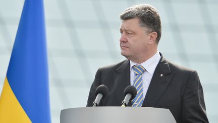 Le pr&eacute;sident ukrainien, Petro Porochenko, le 24 ao&ucirc;t 2014 &agrave; Kiev. (MYKOLA LAZARENKO / ANADOLU AGENCY / AFP)