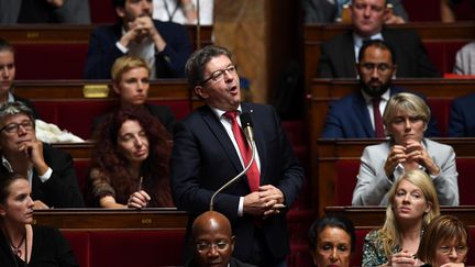 Echange entre Mélenchon et le Premier ministre sur la Catalogne