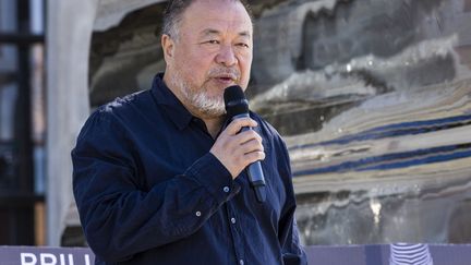 L'artiste dissident chinois Ai Weiwei à Stockholm (Suède) le 15 juin 2022, lors de l'inauguration d'une de ses oeuvres, l'Arche. (MICHAEL CAMPANELLA / GETTY IMAGES EUROPE)