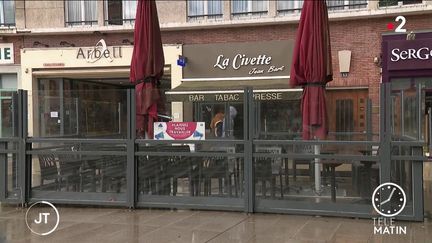 Des restaurants fermés. (France 2)