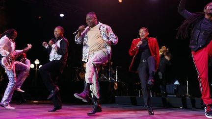 Earth Wind and Fire sur la scène du Nice Jazz Festival le 8 juillet 2013
 (VALERY HACHE / AFP)