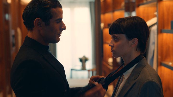 Sofiane Zermani (Farès) et Claire Pommet (Jeanne) dans "La Vénus d'argent". (PYRAMIDE DISTRIBUTION)