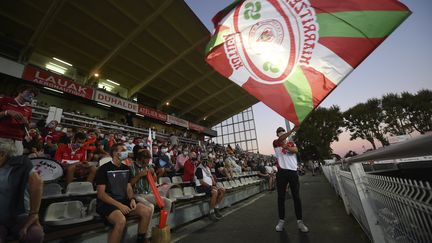 Le public dans les travées d'Aguilera lors du match de Pro D2 entre Biarritz et Perpignan, le 3 septembre 2020. (GAIZKA IROZ / AFP)