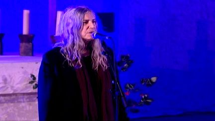 Patti Smith en concert dans la chapelle de Ronchamp
 (France 3 / Culturebox)