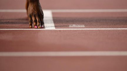 Les deux athlètes namibiennes&nbsp;Christine Mboma&nbsp;et&nbsp;Beatrice Masilingi ne pourront pas participer à l'épreuve de 400m à Tokyo à cause d'un taux de testostérone&nbsp;naturellement trop élevé.&nbsp; (JEWEL SAMAD / AFP)