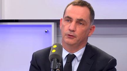 Gilles Simeoni, le président du Conseil exécutif de la collectivité territoriale de Corse, était l'invité de Tout est politique lundi 22 janvier 2018. (FRANCEINFO)