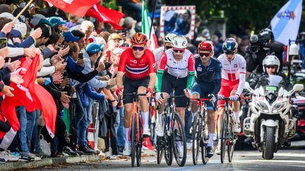 Breakaway riders during the road race of the World Championships in Zurich (Switzerland), September 29, 2024. (FABRICE COFFRINI / AFP)