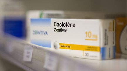 Le baclof&egrave;ne est un relaxant musculaire utilis&eacute;, depuis les ann&eacute;es 70, pour traiter les contractures en particulier caus&eacute;es par des scl&eacute;roses en plaques. (GARO / PHANIE / AFP)