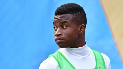 Youssoufa Moukoko, jeune joueur de football au Borussia Dortmund (Allemagne), vient de signer un contrat d'un million d'euros avec l'équipementier Nike. (WILDBILD / AFP)