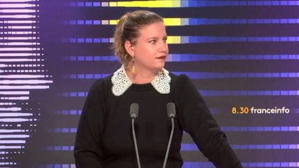 Mathilde Panot, présidente du groupe La France insoumise à l'Assemblée nationale, était l'invitée du "8h30 franceinfo", mardi 10 janvier 2023. (FRANCEINFO / RADIOFRANCE)