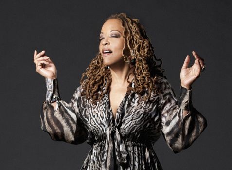 Cassandra Wilson
 (DR)