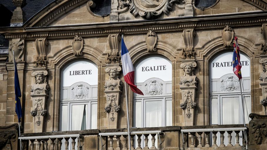 Mots croisés. La fin de la politique ou la politique autrement