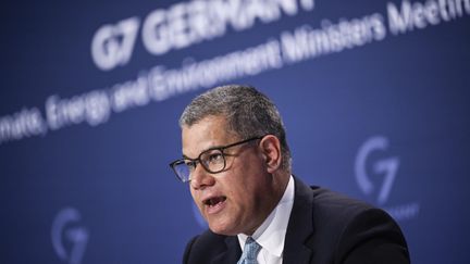 Le président de la COP26,&nbsp;Alok Sharma, lors d'un G7 Climat à Berlin, en Allemagne, le 27 mai 2022. (JOHN MACDOUGALL / AFP)