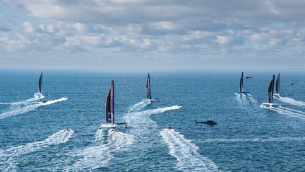 Les six navigateurs participant à la première édition de l'Arkéa Ultim Challenge, le 7 janvier 2024 au large de Brest (Finistère). (DAVID ADEMAS / OUEST-FRANCE / MAXPPP)