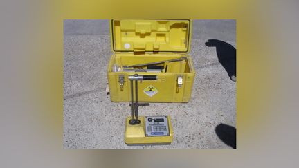 La valise de transport d'un gammadensimètre, permettant de mesurer la radioactivité. (DR)