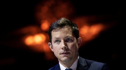 Xavier Bellamy, tête de liste Les Républicains, le 25 avril 2019 à Paris. (LIONEL BONAVENTURE / AFP)