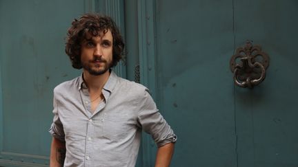 Julien Barbagallo vient de sortir son deuxième album solo, "Grand Chien" (Brigid Annand)