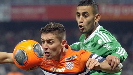 Ghoulam (ASSE) face à Mounier (Montpellier) (PASCAL GUYOT / AFP)