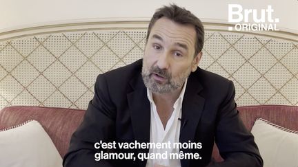 Il s'est laissé pousser une vraie moustache pour jouer un collabo, il s'est lié d'amitié avec Jean-Paul Belmondo... Toute la vérité sur Gilles Lellouche.