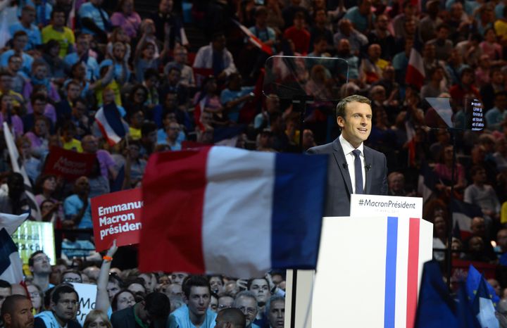 Pour faire campagne, Emmanuel Macron, ici en campagne à Paris-Bercy le 17 avril 2017, a bénéficié du soutien de riches donateurs. (JOHN VAN HASSELT - CORBIS / CORBIS NEWS)