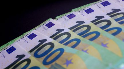 L'indemnité de 100 euros sera versé fin décembre 2021. (KARL-JOSEF HILDENBRAND / DPA / AFP)