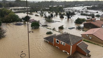 La Sécurité civile lors d'une mission de sauvetage dans la ville de Limony (Ardèche), le 17 octobre 2024. (FABRICE GHIOTTI / SECURITE CIVILE / AFP)