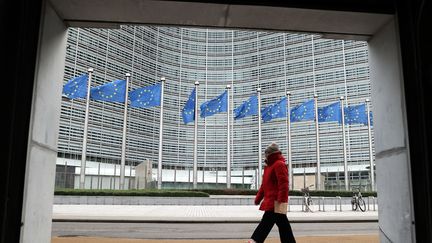 Le bâtiment de la Commission européenne à Bruxelles, le 3 janvier 2023. (DURSUN AYDEMIR / ANADOLU AGENCY / AFP)