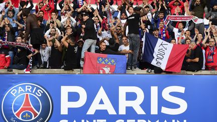 Des fans du PSG (FRANCK FIFE / AFP)