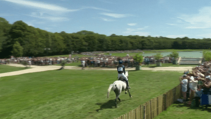 épreuve d'équitation au château de Versailles (France Info)